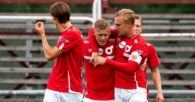 远远超越了 远远超越了