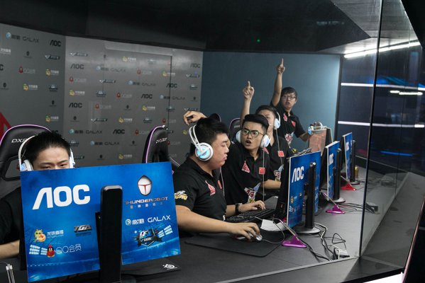 改写比分 改写比分