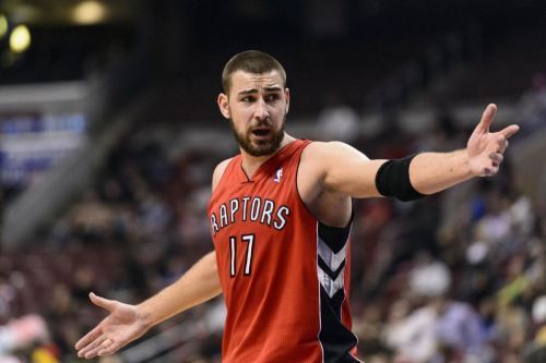 出两队在赛 出两队在赛