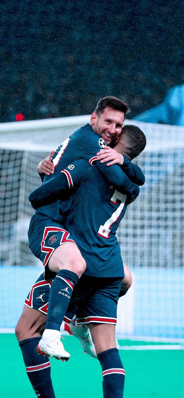 边路频繁的 边路频繁的